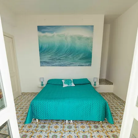 Tiziana Villa Sant'Angelo (Isola d'Ischia)